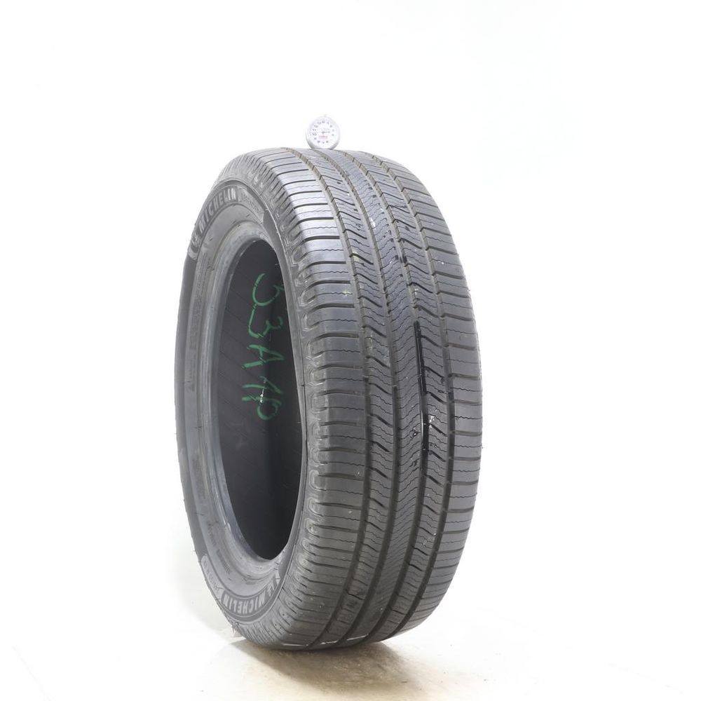 Set of (2) Used 245/55R19 Michelin Defender 2 107H - 9.5-10.5/32 - Image 4