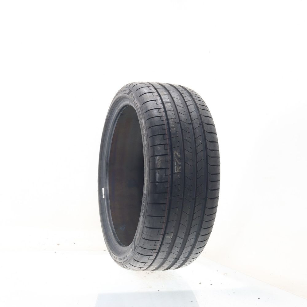New 255/35ZR20 Pirelli P Zero PZ4 ALP 97Y - Image 1