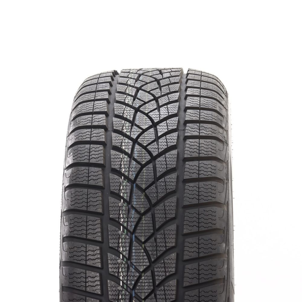 New 235/55R18 Goodyear Ultra Grip Performance GEN-1 AO 104H - Image 2