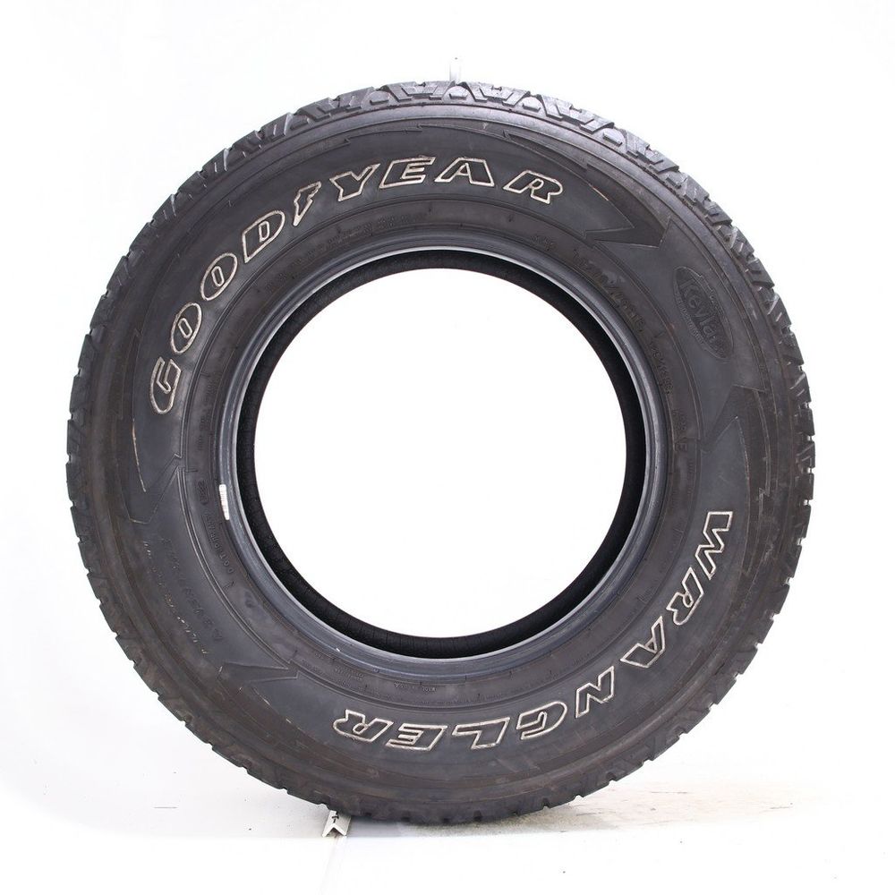 Set of (2) Used LT 275/70R18 Goodyear Wrangler All-Terrain Adventure Kevlar 125/122R E - 9-10/32 - Image 3