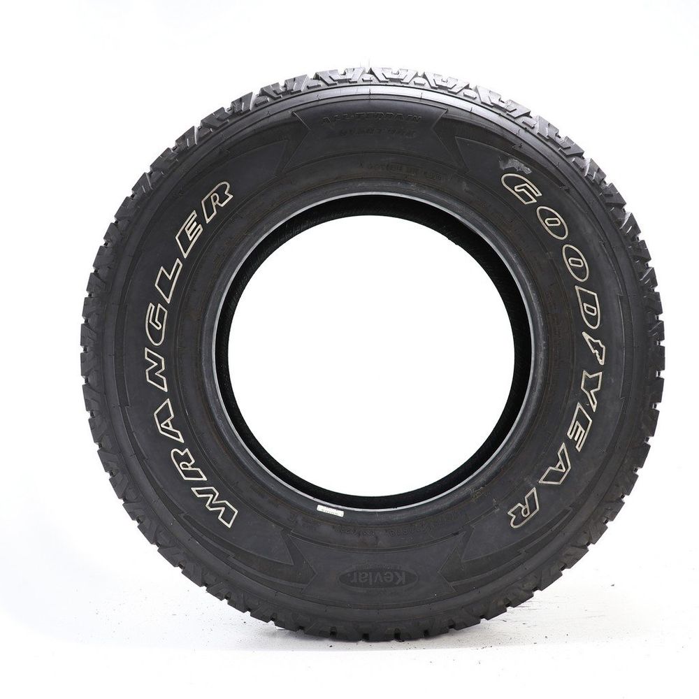 Set of (2) Used LT 275/70R18 Goodyear Wrangler All-Terrain Adventure Kevlar 125/122R E - 9-10/32 - Image 6