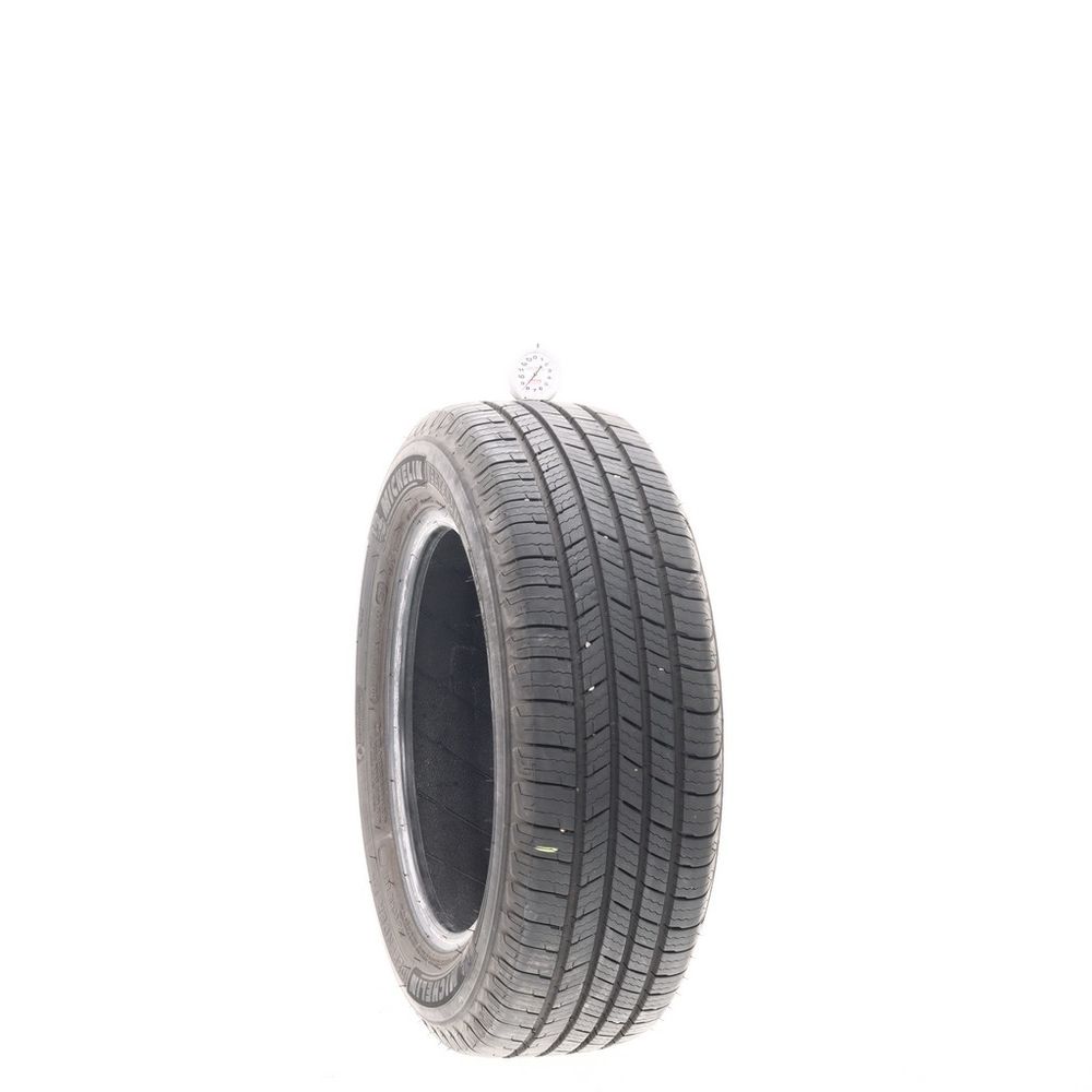 Set of (2) Used 195/60R15 Michelin Defender T+H 88H - 8-8.5/32 - Image 4
