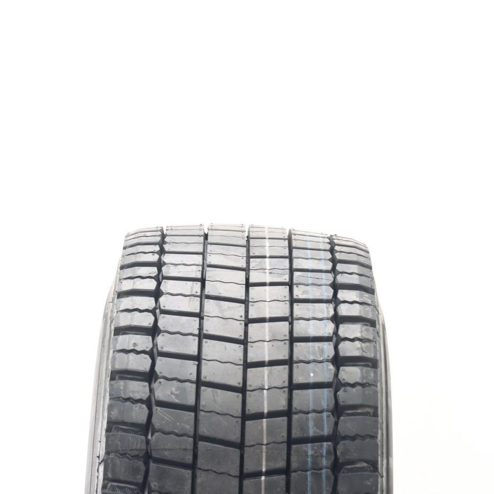 New 265/70R19.5 Continental Conti Hybrid HD3 143/138M - Image 2