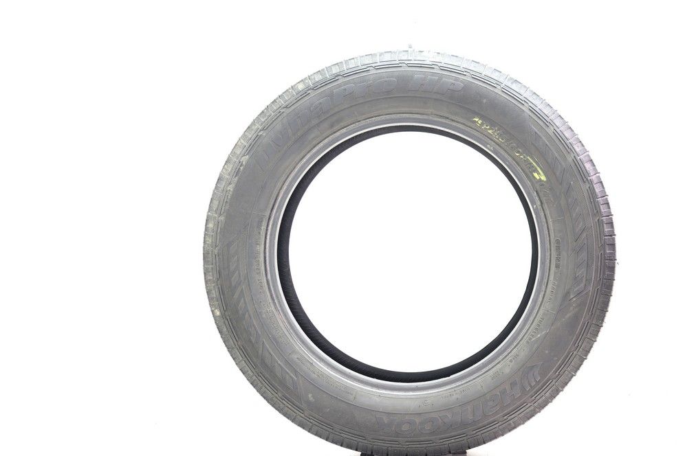 Used 245/60R18 Hankook Dynapro HP 104T - 5.5/32 - Image 3