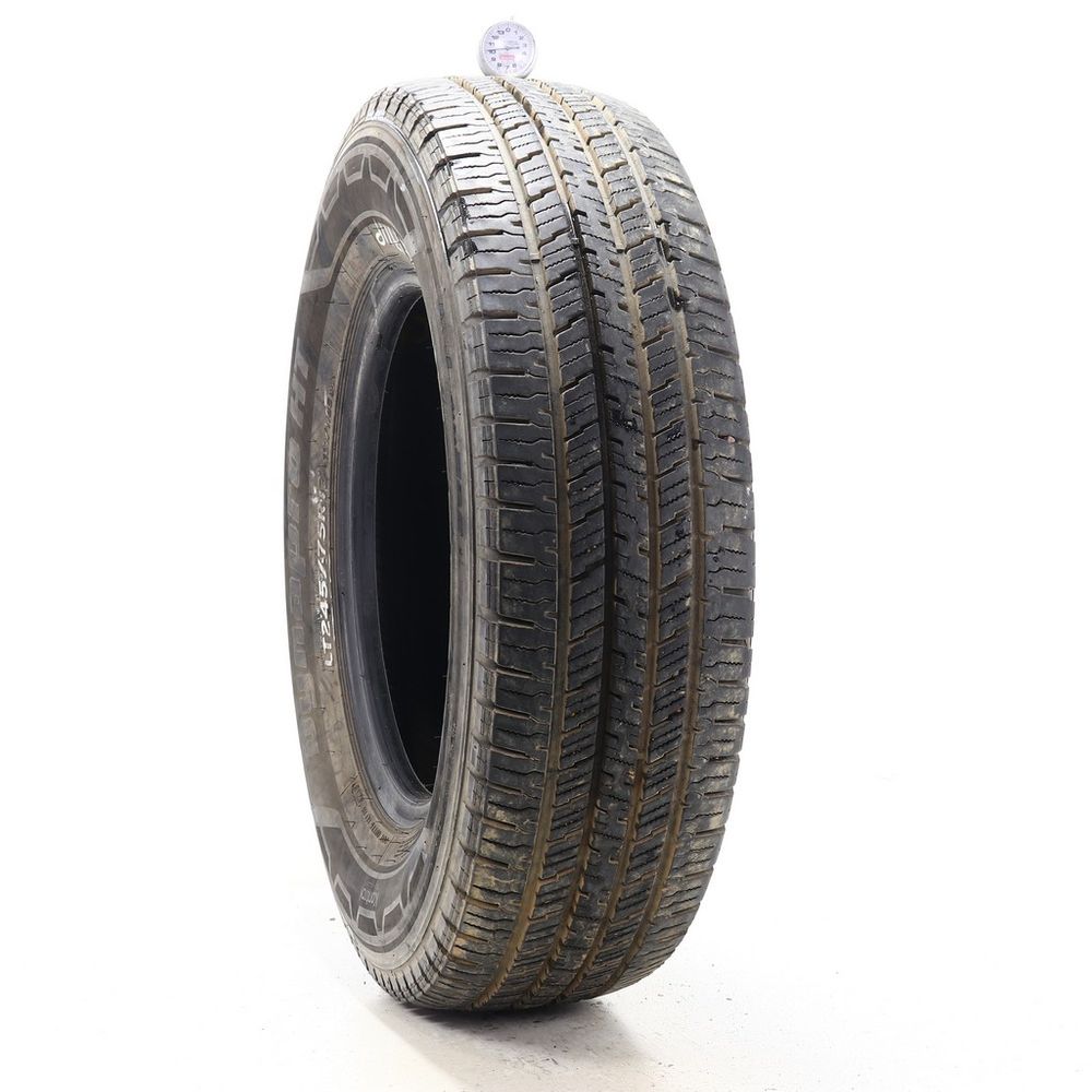 Set of (2) Used LT 245/75R17 Hankook Dynapro HT 121/118S E - 9-10/32 - Image 4