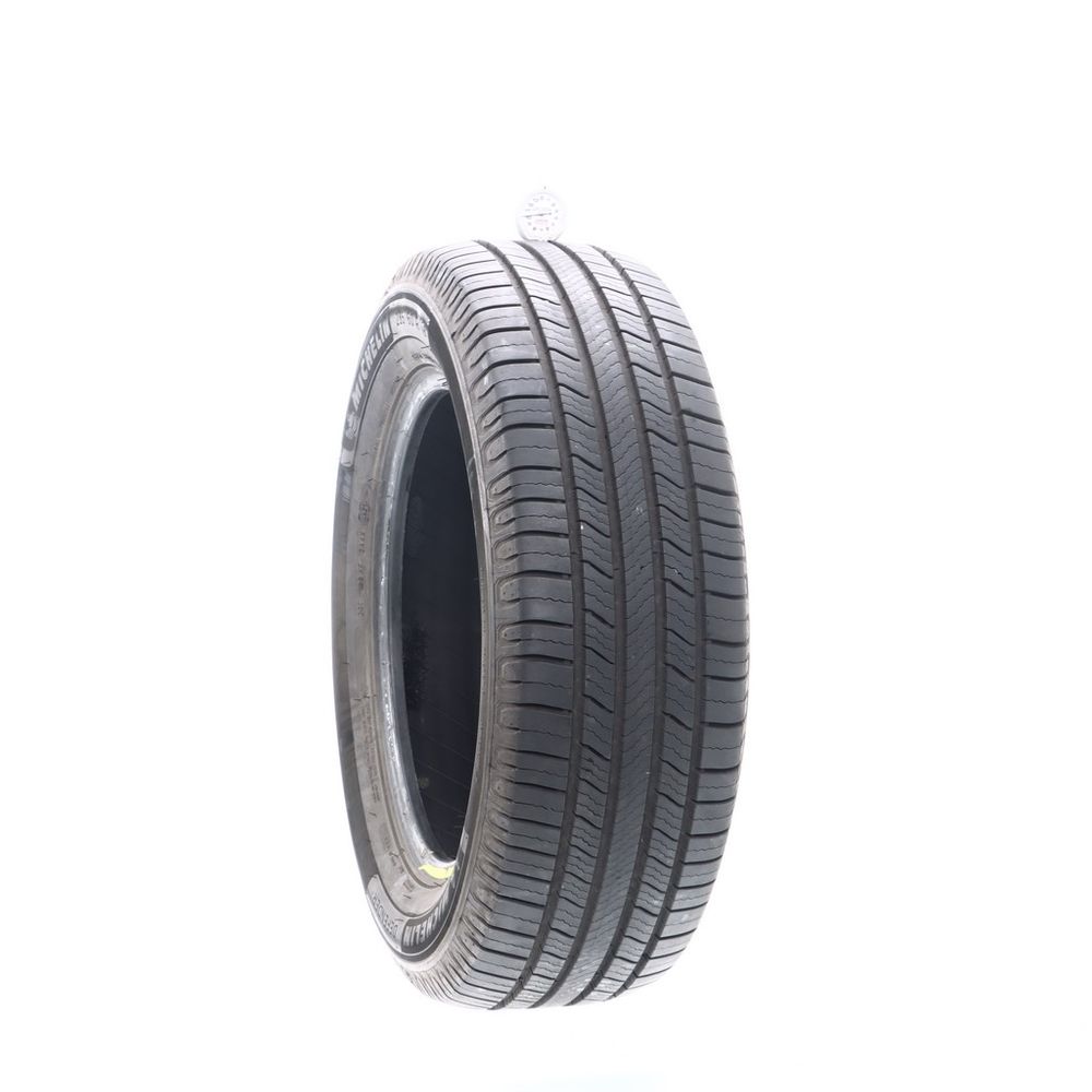 Set of (2) Used 235/60R18 Michelin Defender 2 107H - 10/32 - Image 1