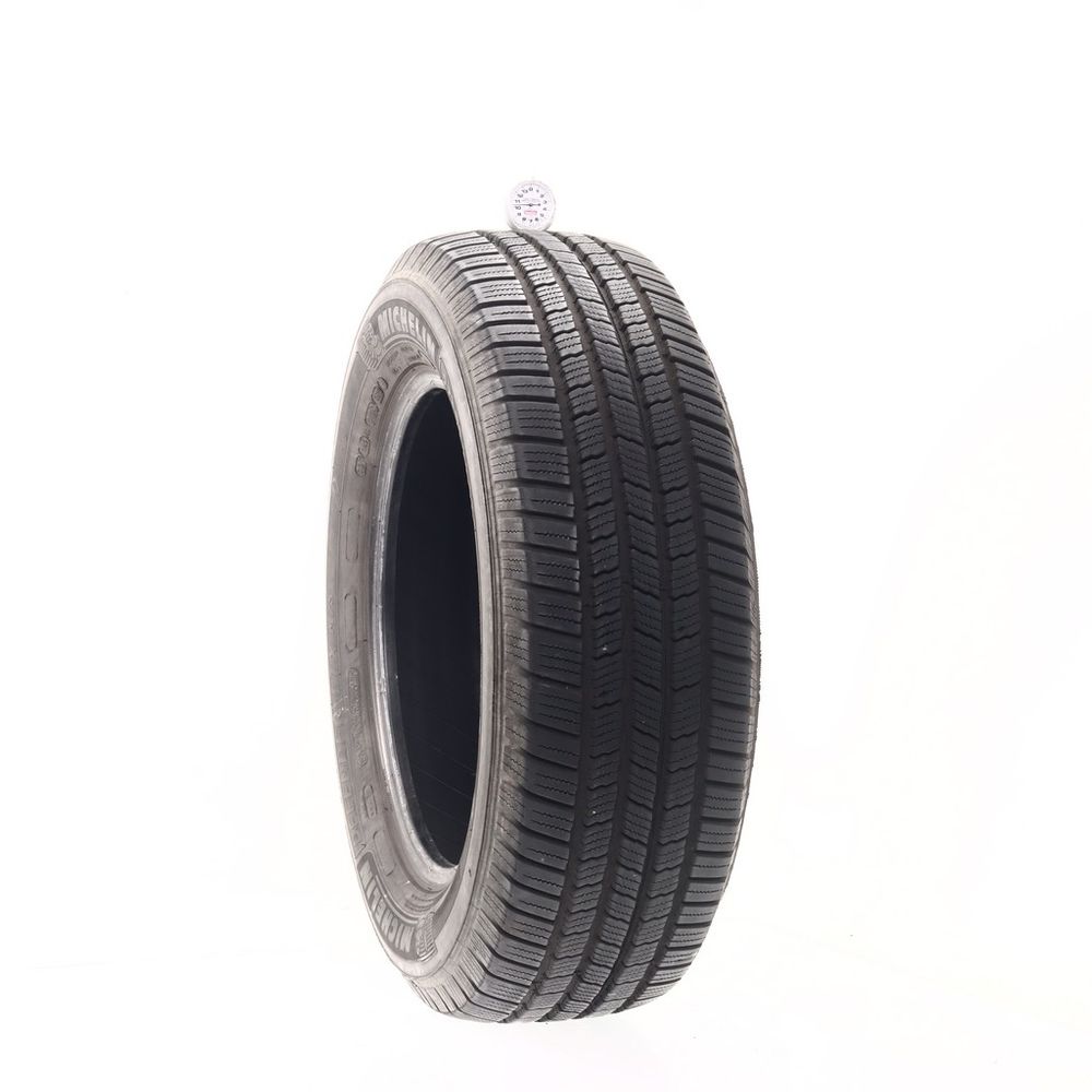 Used 235/65R18 Michelin Defender LTX M/S 106T - 10.5/32 - Image 1