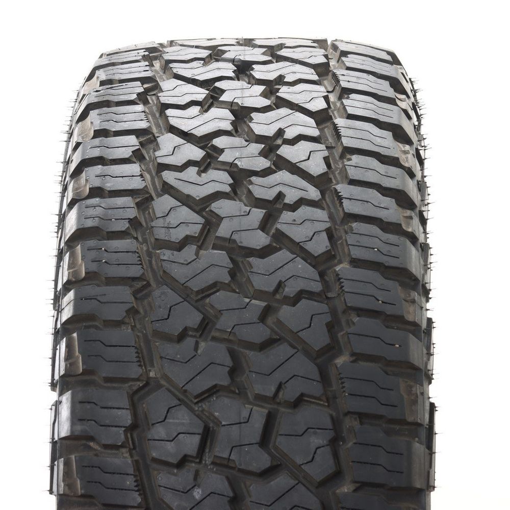New LT 285/60R20 Cooper Discoverer Stronghold AT 125/122S E - Image 2