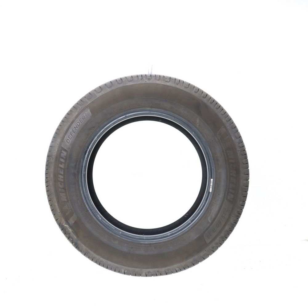 Used 235/60R16 Michelin Defender 2 100H - 8.5/32 - Image 3