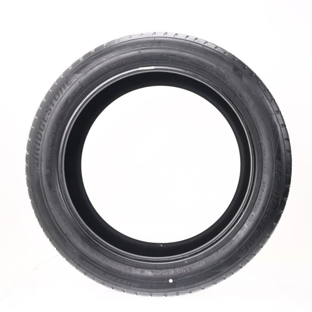 New 285/45R21 Bridgestone Blizzak LM-001 RFT 113V - Image 3