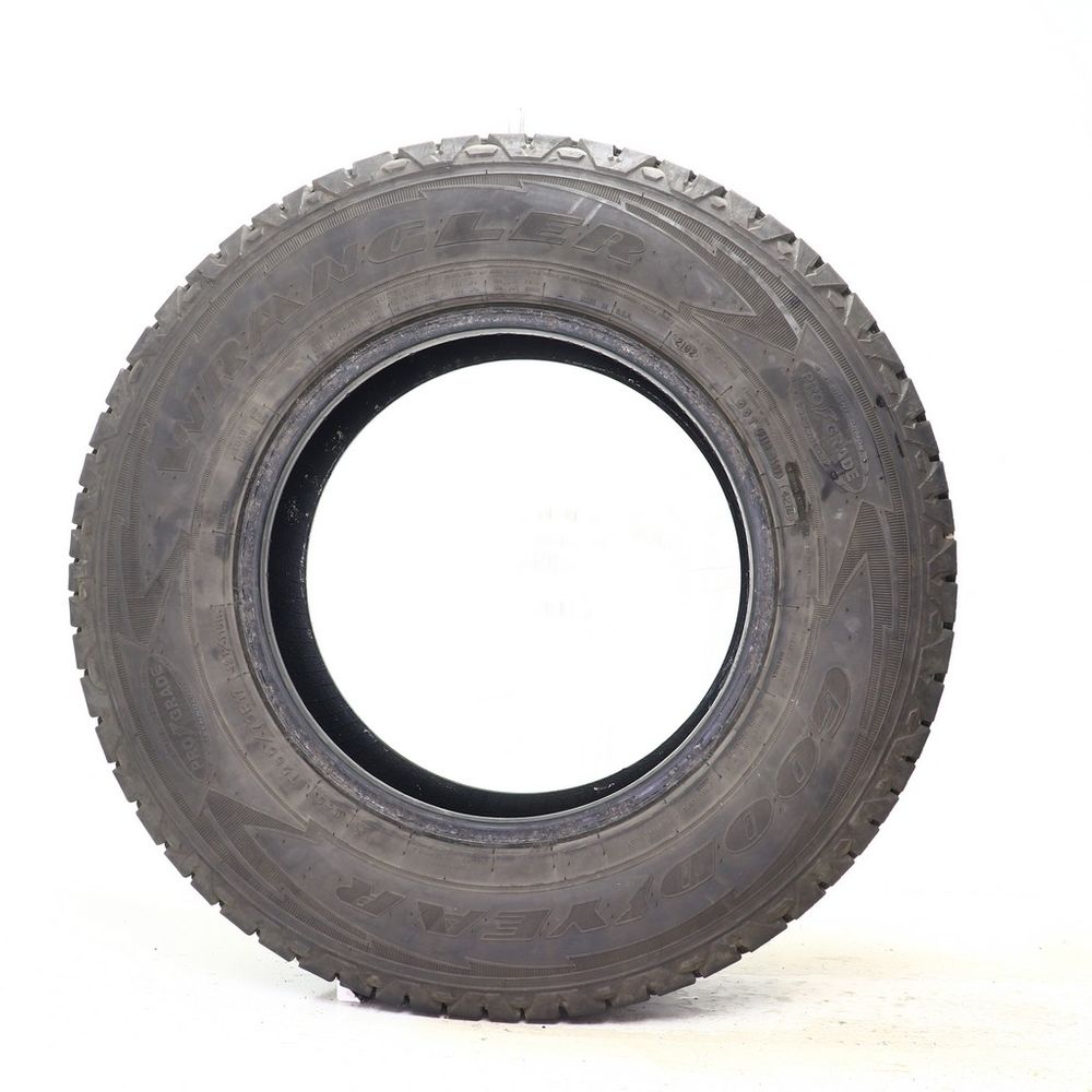 Used LT 265/70R17 Goodyear Wrangler Silent Armor Pro-Grade 121/118R E - 7.5/32 - Image 3