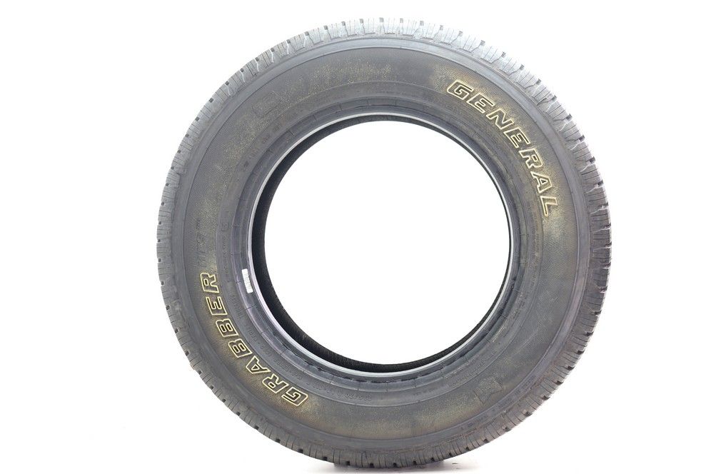 New 235/70R17 General Grabber HTS 60 111T - 11.5/32 - Image 3