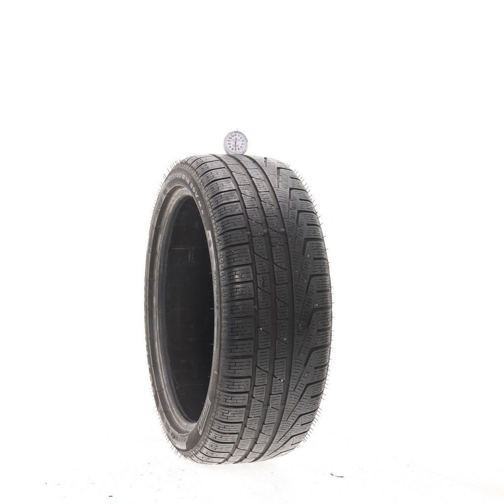 Used 215/40R18 Pirelli Winter 240 Sottozero Series II Run Flat 89V - 7/32 - Image 1