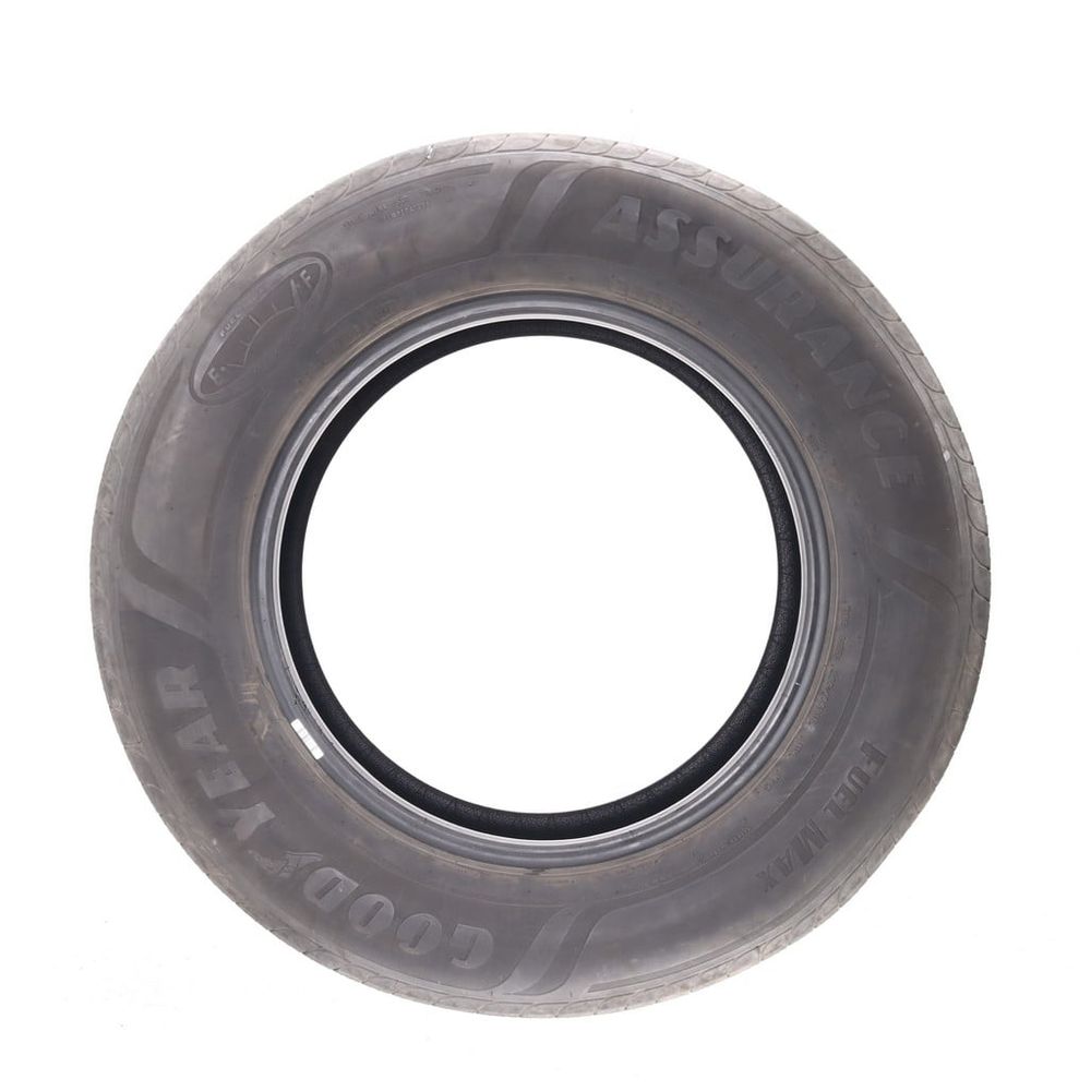 Set of (2) Used 255/65R18 Goodyear Assurance Fuel Max 111H - 7.5/32 - Image 3