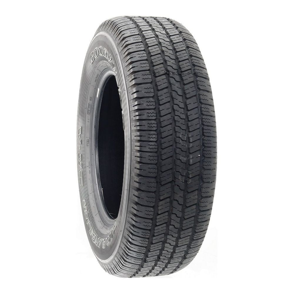 Set of (2) Driven Once 265/70R18 Goodyear Wrangler SR-A 114S - 11-12/32 - Image 1