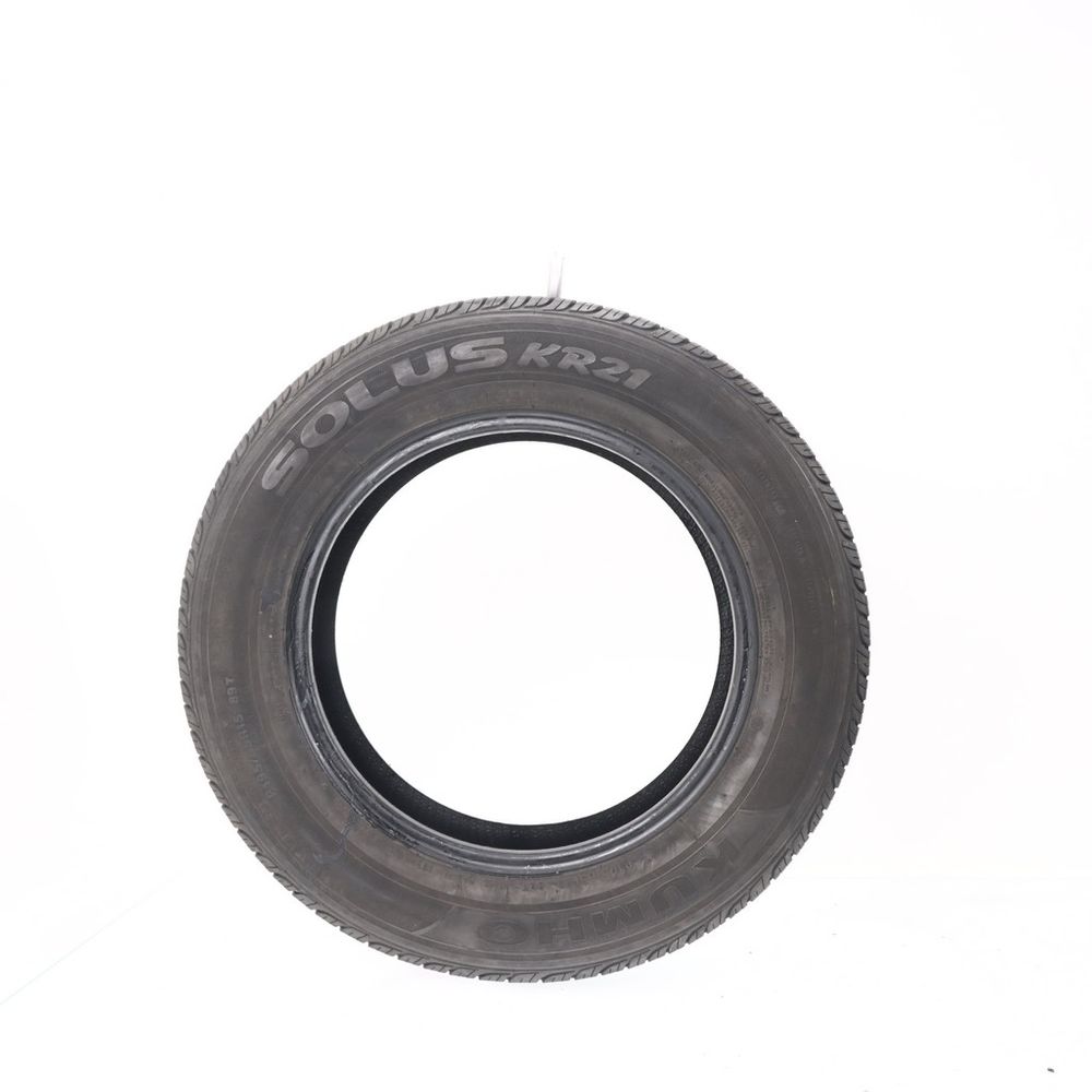 Set of (2) Used 195/65R15 Kumho Solus KR21 89T - 7.5-8/32 - Image 6