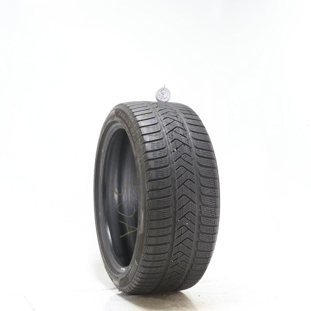 Used 245/40R18 Pirelli Winter Sottozero 3 Run Flat 97V - 4.5/32 - Image 1