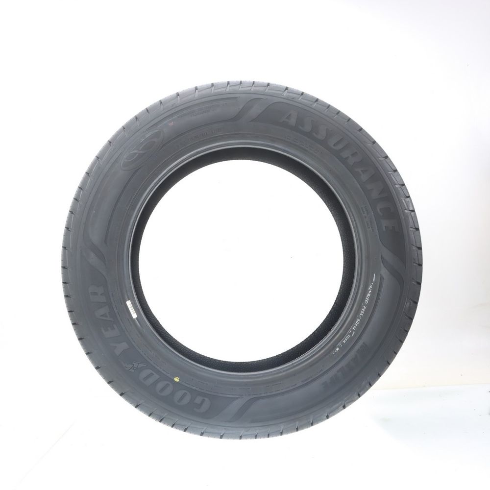 Set of (2) New 255/60R19 Goodyear Assurance MaxLife 108H - 13/32 - Image 3
