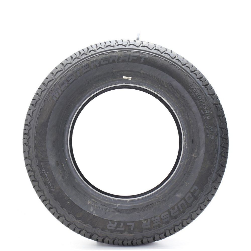 Used LT 225/75R16 Mastercraft Courser LTR 115/112R E - 13.5/32 - Image 3