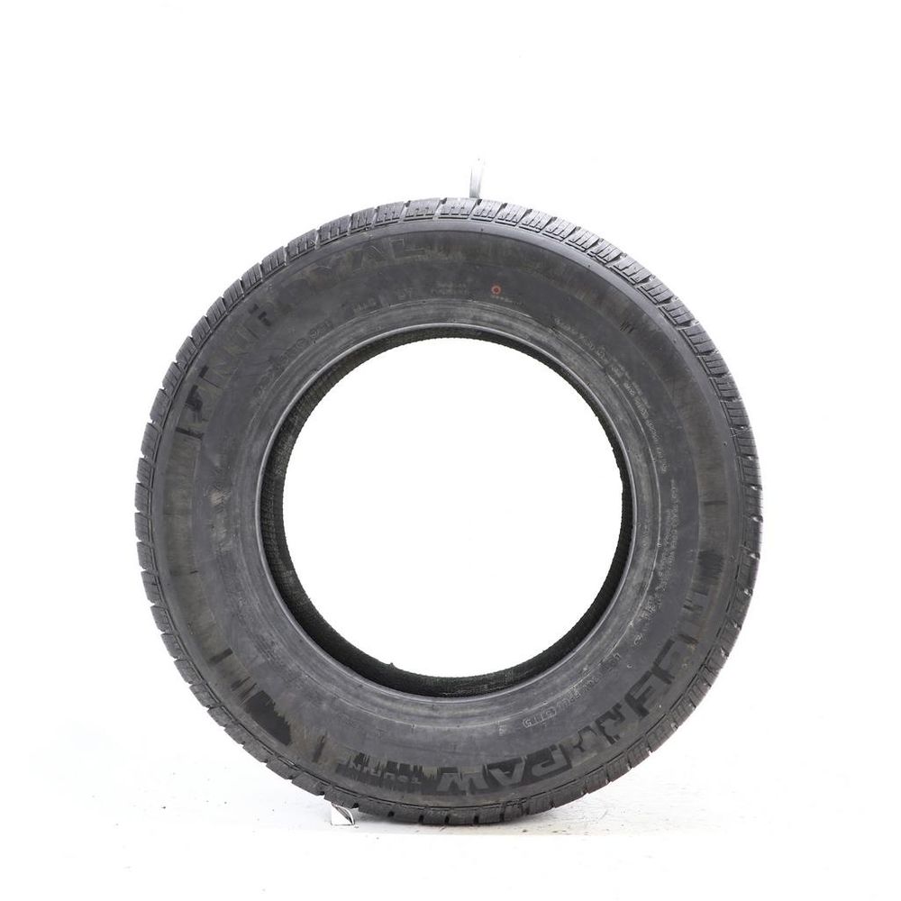 Used 215/65R16 Uniroyal Tiger Paw Touring 98T - 10.5/32 - Image 3