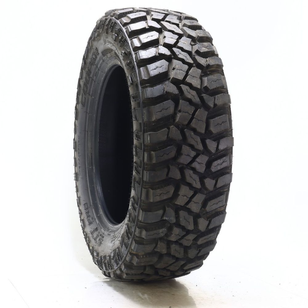 New LT 275/65R20 Cooper Discoverer STT Pro 126/123Q E - 20/32 - Image 1