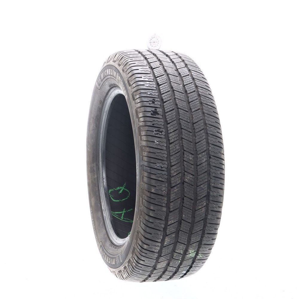 Set of (2) Used 265/55R19 Michelin Defender LTX M/S 2 113H - 10-11/32 - Image 1