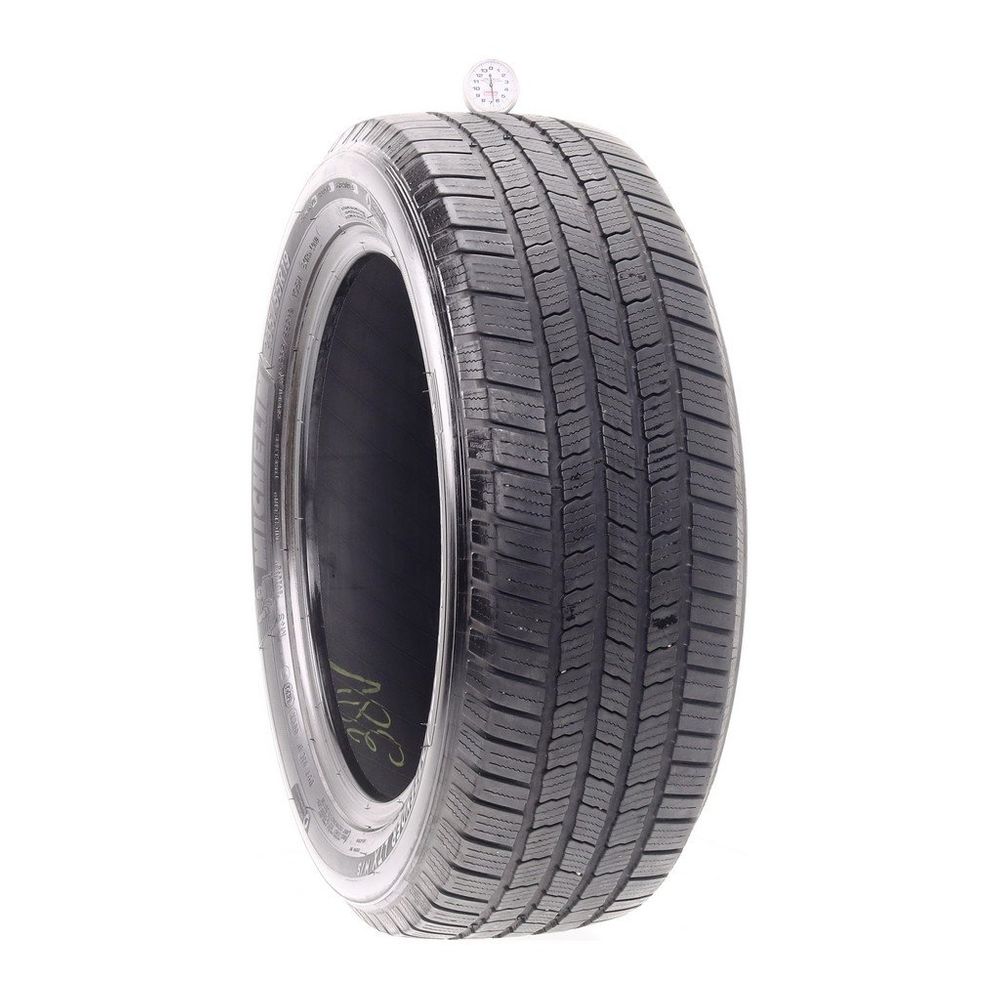 Set of (4) Used 235/55R19 Michelin Defender LTX M/S 105H - 6.5-7.5/32 - Image 1