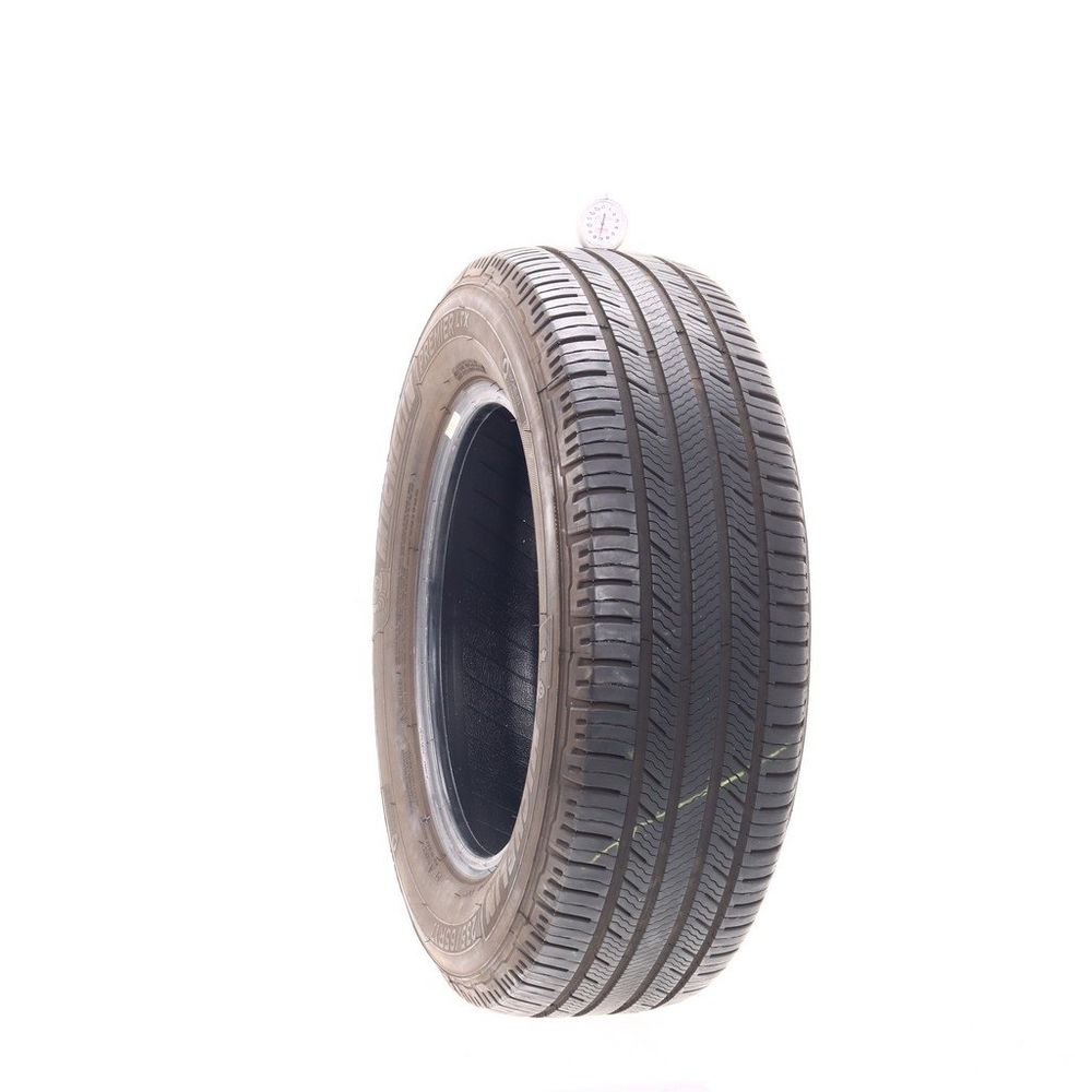 Set of (2) Used 235/65R17 Michelin Premier LTX 104H - 7-7.5/32 - Image 1