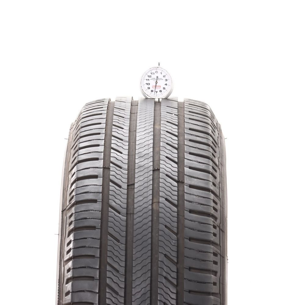 Set of (2) Used 235/65R17 Michelin Premier LTX 104H - 7-7.5/32 - Image 2