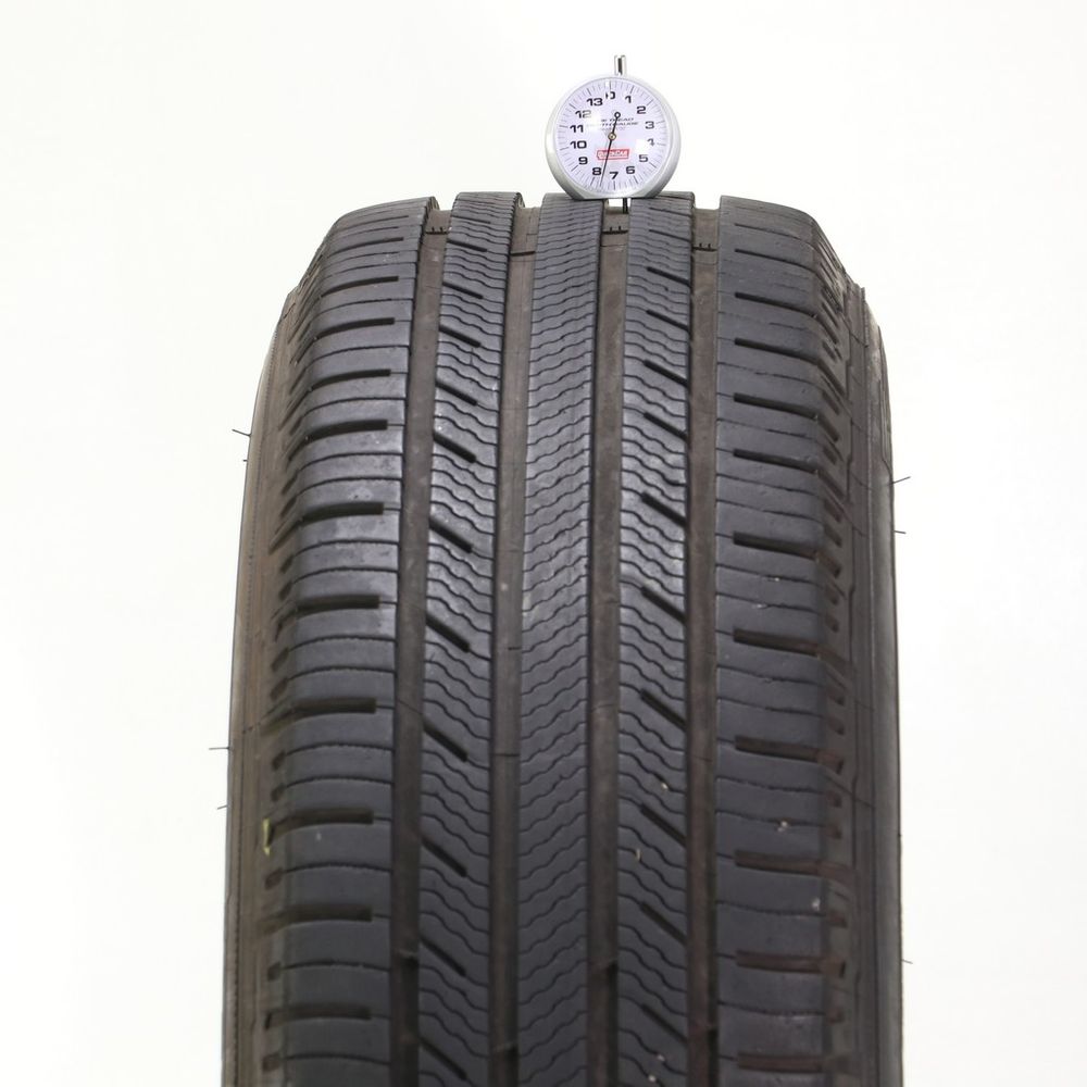 Set of (2) Used 235/65R17 Michelin Premier LTX 104H - 7-7.5/32 - Image 5