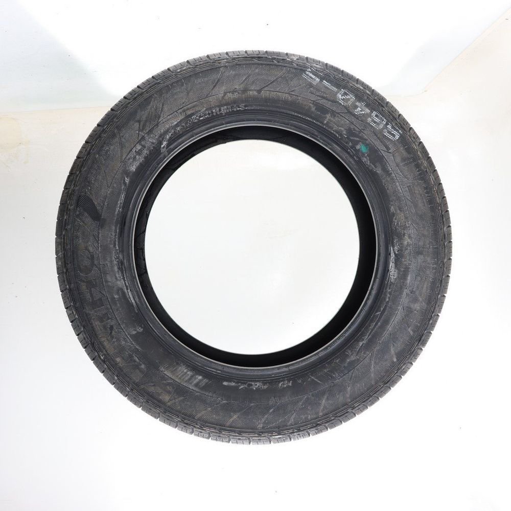 Set of (2) Driven Once 245/65R18 Kumho Solus KL21 110H - 9-10/32 - Image 6