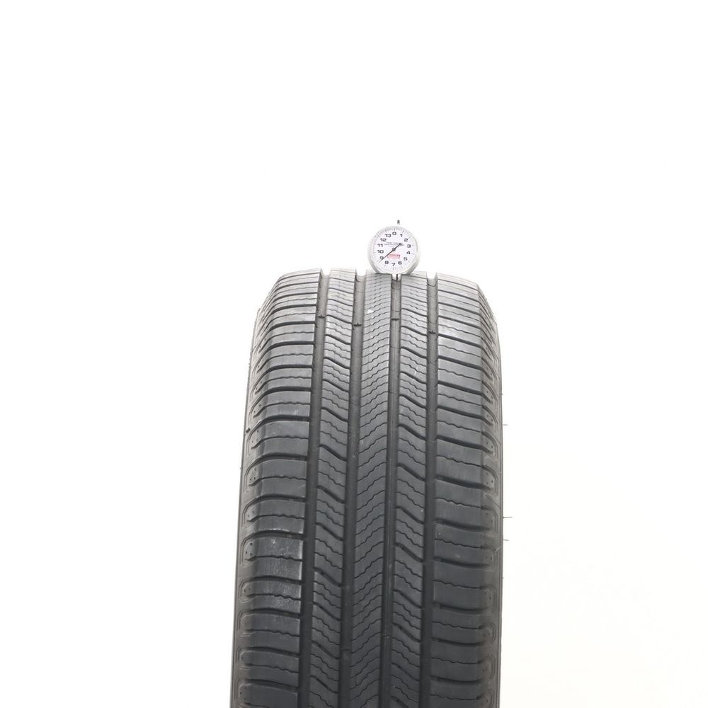 Used 235/60R17 Michelin Defender 2 102H - 8.5/32 - Image 2