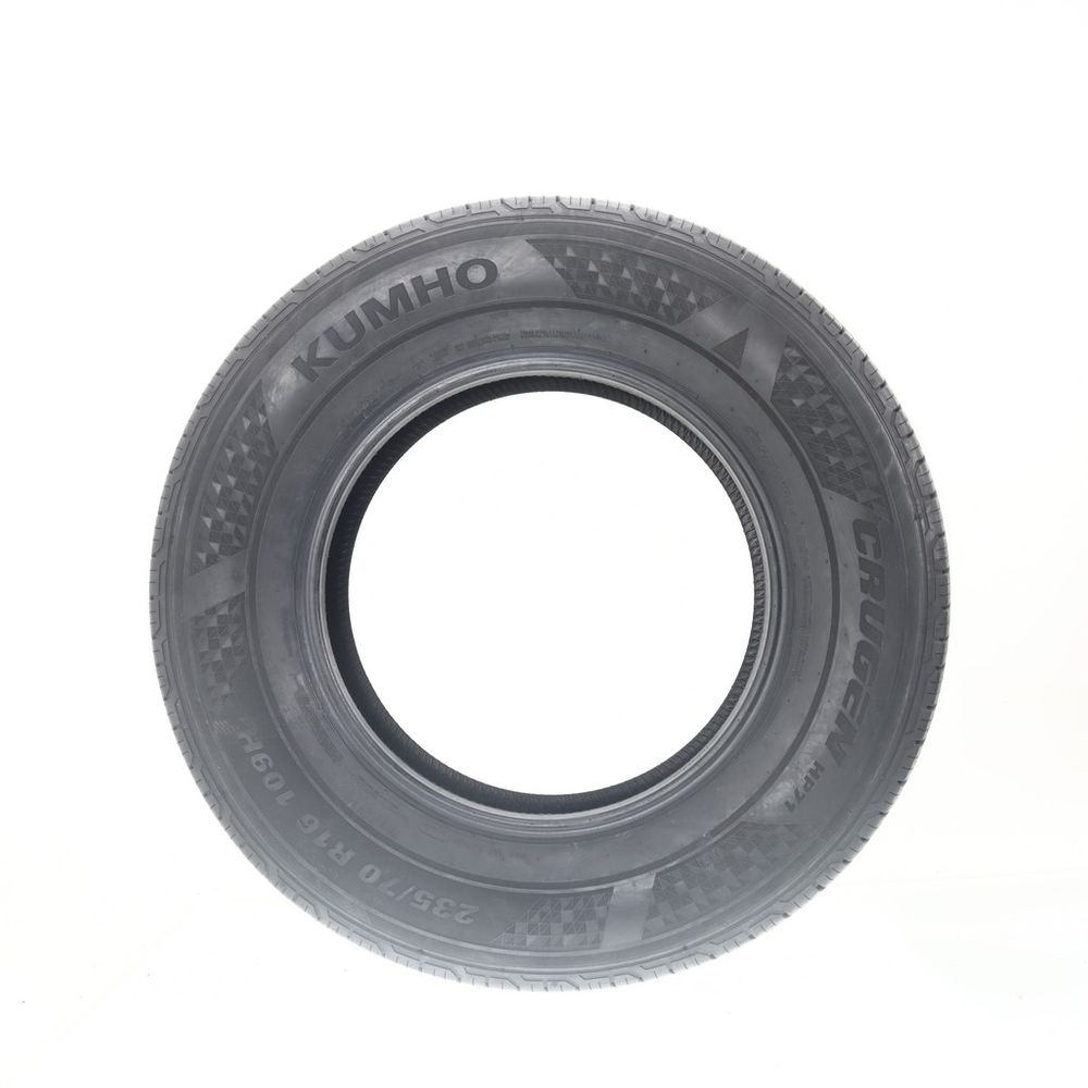 Set of (2) New 235/70R16 Kumho Crugen HP71 109H - Image 3
