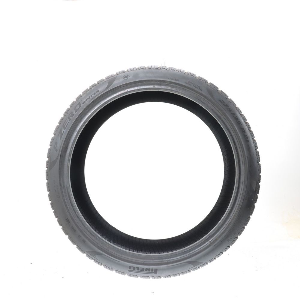 Used 275/35R21 Pirelli P Zero Winter MO1 103W - 5.5/32 - Image 3