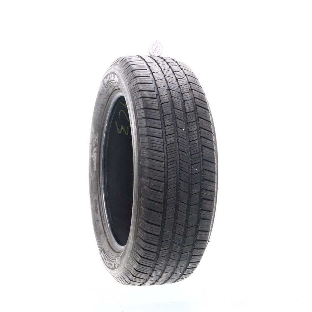 Set of (2) Used 255/55R20 Michelin Defender LTX M/S 110H - 7-8/32 - Image 4