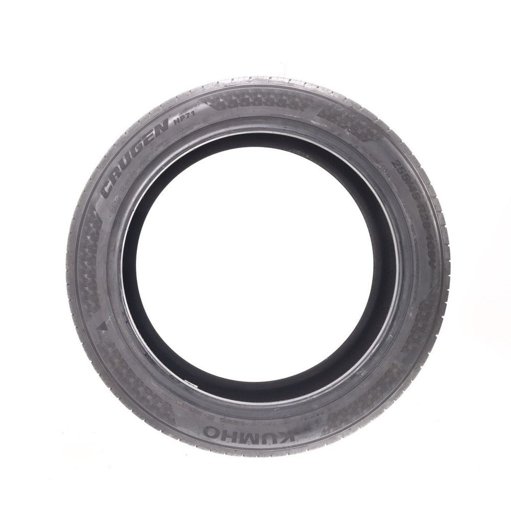 Used 255/45R20 Kumho Crugen HP71 105V - 9/32 - Image 3