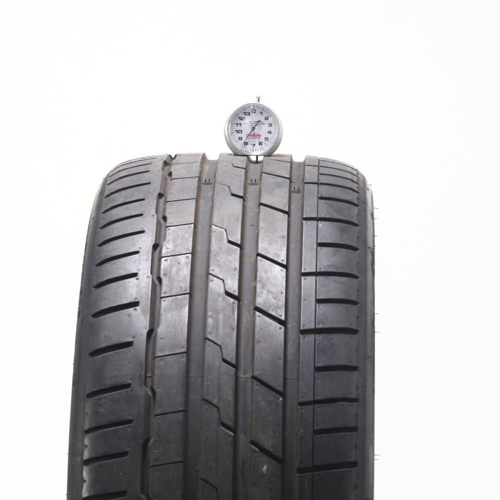 Used 235/40R19 Hankook Ventus S1 evo3 TO Sound Absorber 96W - 8/32 - Image 2