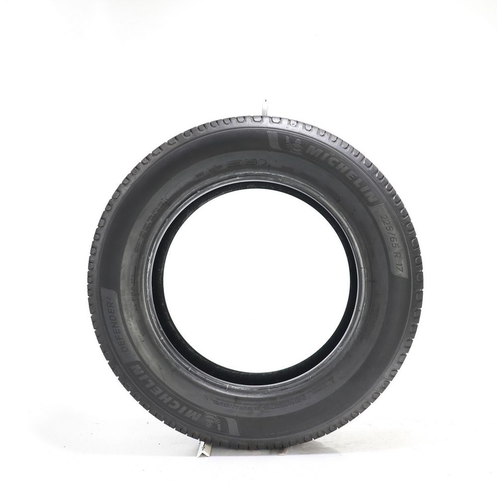Set of (2) Used 225/65R17 Michelin Defender 2 102H - 6.5-7/32 - Image 3