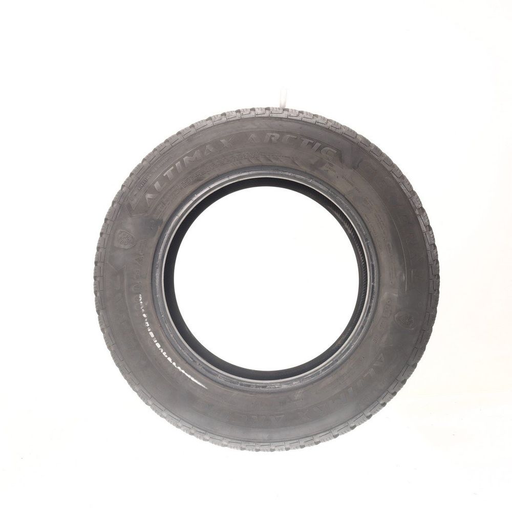 Set of (2) Used 215/70R16 General Altimax Arctic 100Q - 8.5-9.5/32 - Image 3