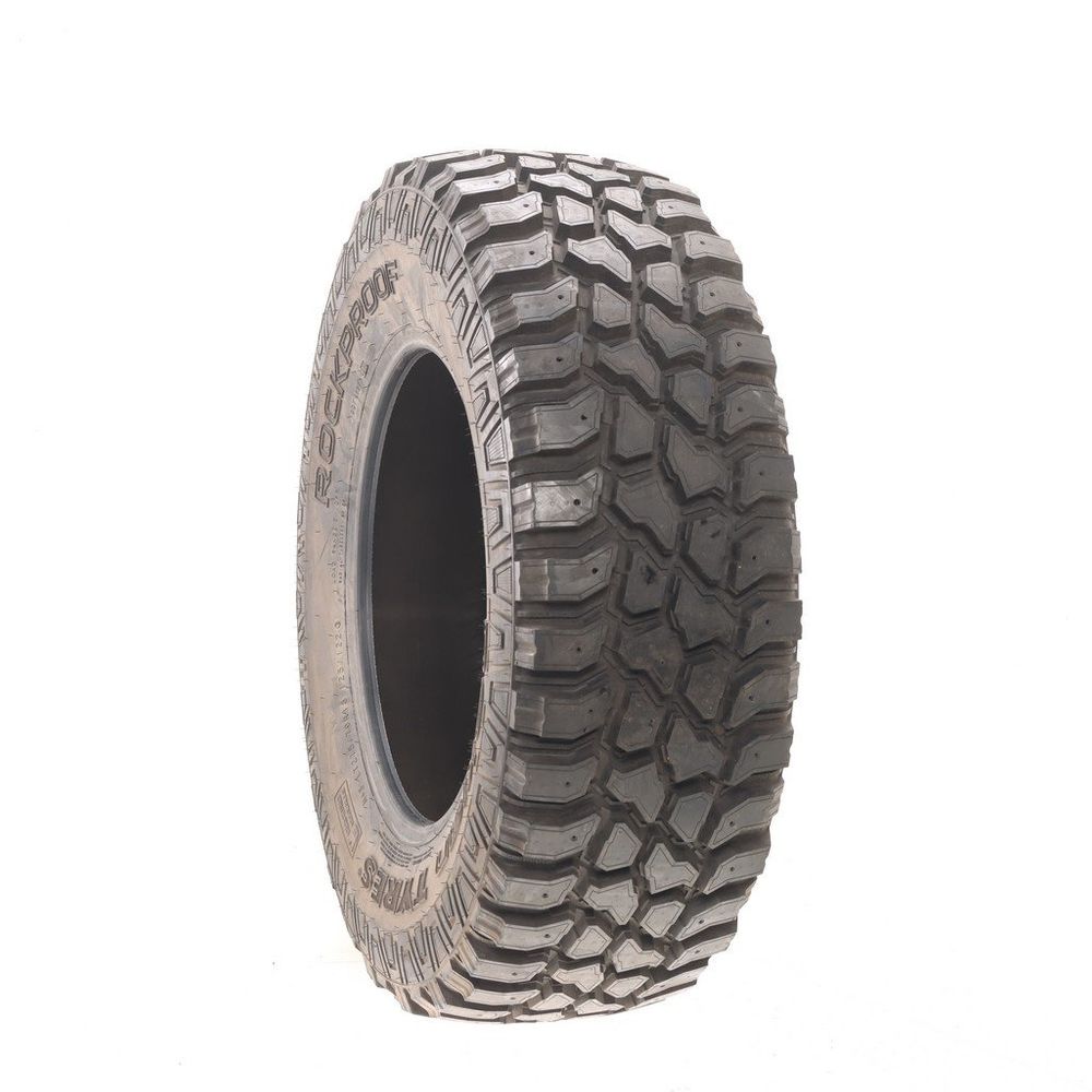 Driven Once LT 275/70R18 Nokian Rockproof 125/122Q E - 20/32 - Image 1