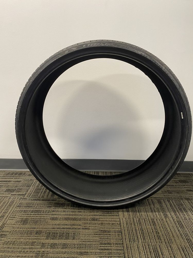 New 305/25ZR32 Lexani LX-Thirty 108W - Image 3
