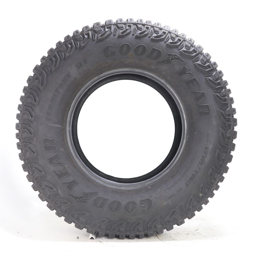 Used LT 315/70R17 Goodyear Wrangler Territory MT 113/110S C - 16/32 - Image 3