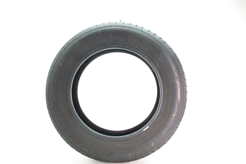 Set of (2) Used 215/65R17 Fuzion Touring 99T - 9-9.5/32 - Image 6
