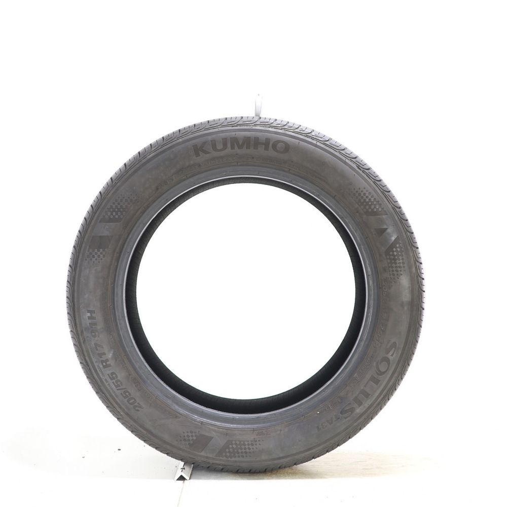 Set of (4) Used 205/55R17 Kumho Solus TA31 91H - 7.5-9/32 - Image 3
