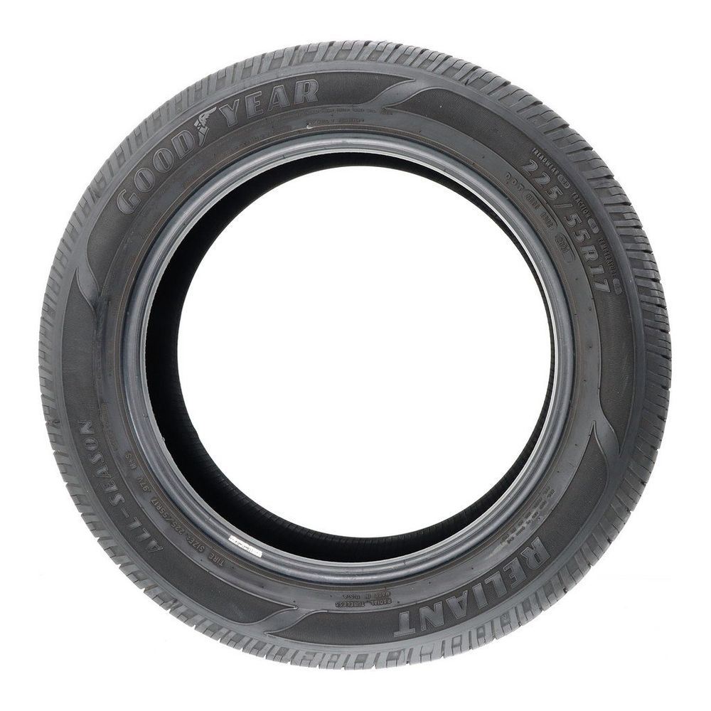 Set of (2) Used 225/55R17 Goodyear Reliant All-season 97V - 8.5-9/32 - Image 3