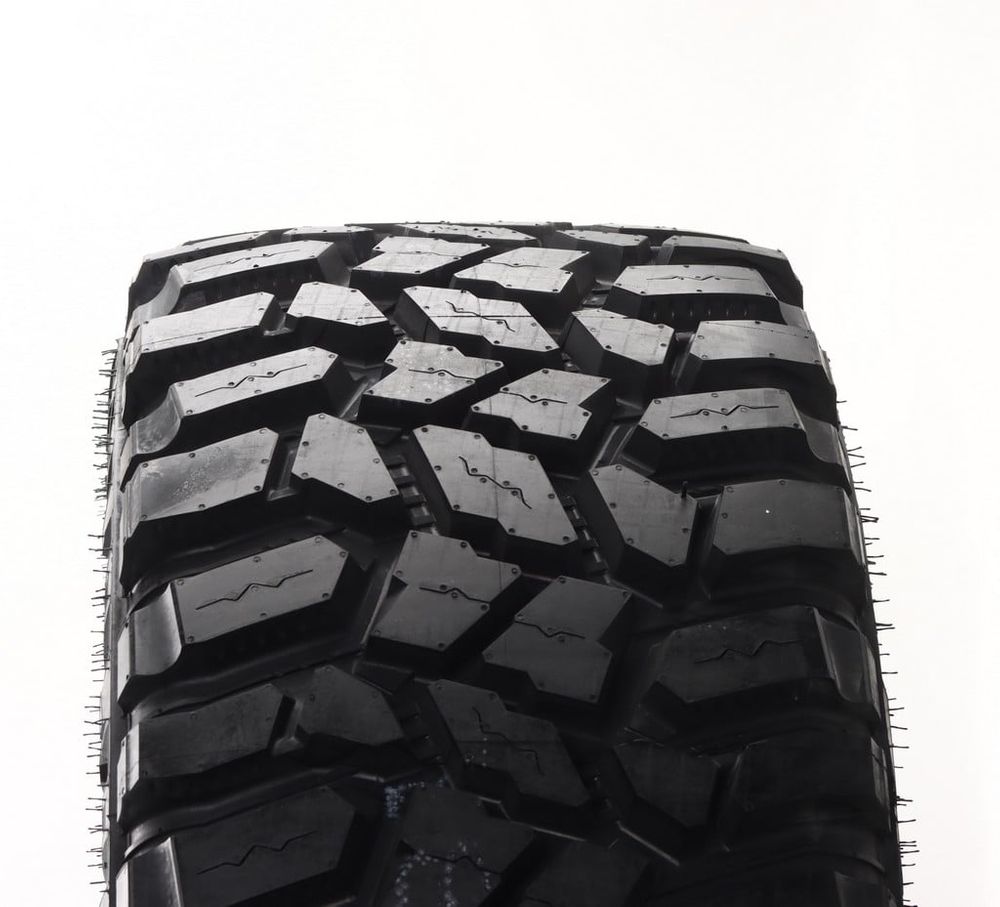 New LT 40X13.5R17 Cooper Discoverer STT Pro 121Q C - Image 2