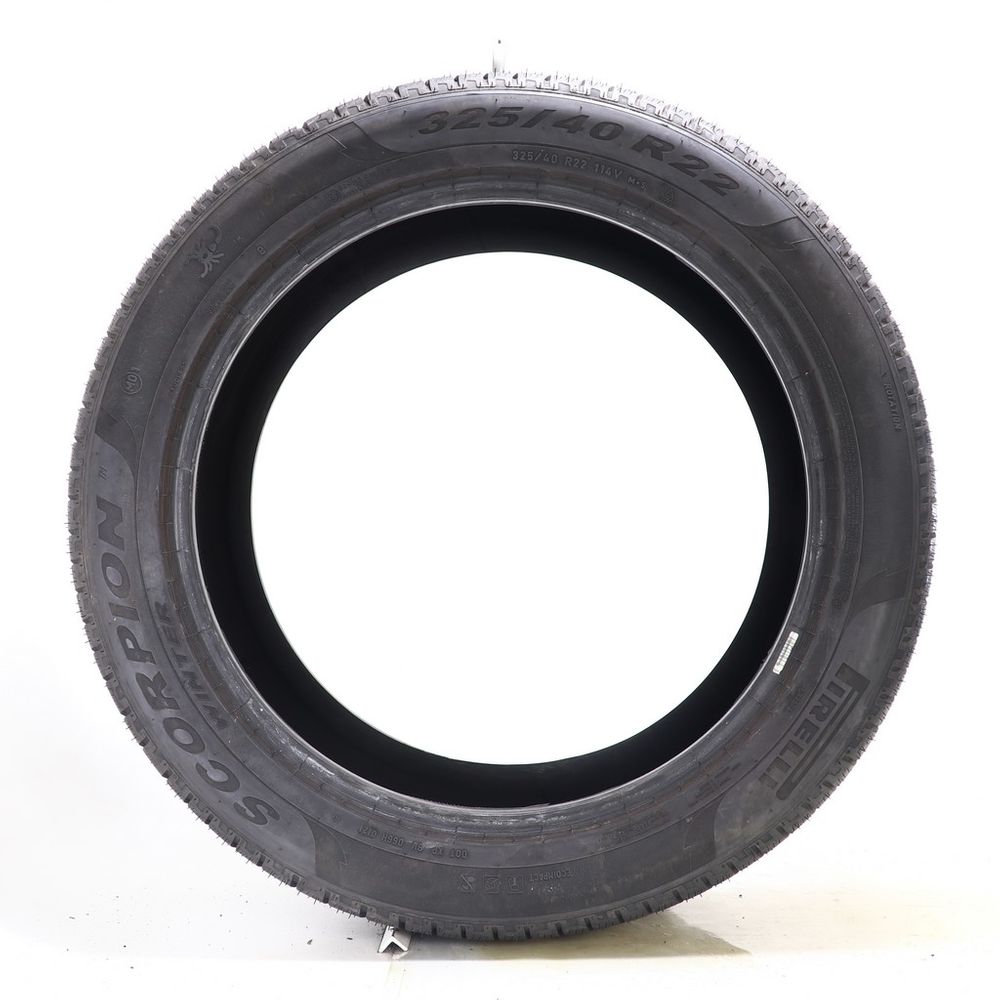 Used 325/40R22 Pirelli Scorpion Winter MO1 114V - 6.5/32 - Image 3