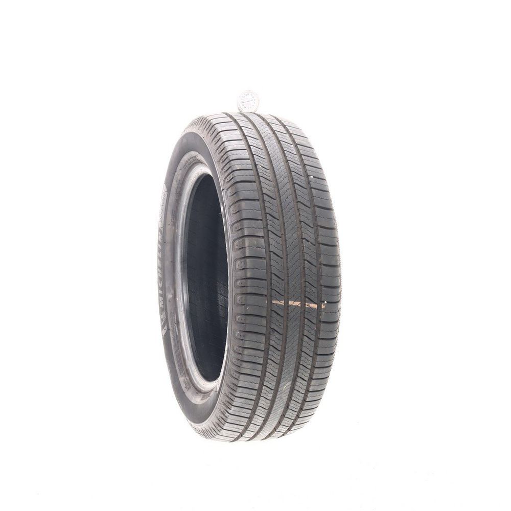 Set of (2) Used 225/60R18 Michelin Defender 2 100H - 9.5-10/32 - Image 1