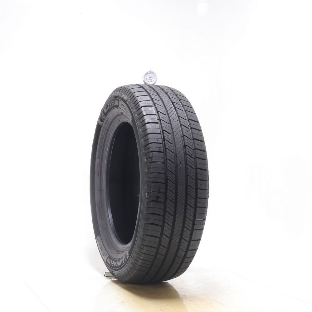Set of (4) Used 225/60R17 Michelin Defender 2 99H - 9-10.5/32 - Image 4