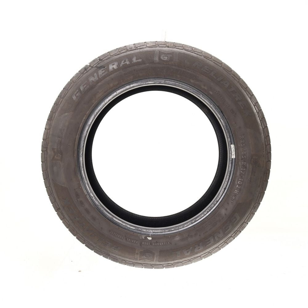 Set of (4) Used 225/65R17 General Reliatrek 102H - 5.5-7/32 - Image 3